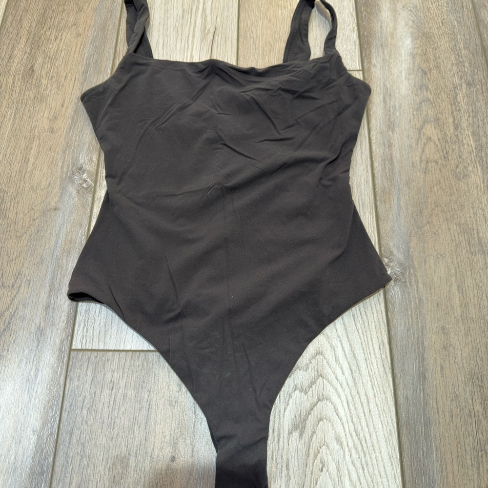Skims black bodysuit